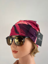 Charger l'image dans la galerie, TUQUE FUNKY LA FRIDA