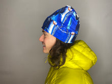Charger l&#39;image dans la galerie, Tuque Funky - BLUE SHARK
